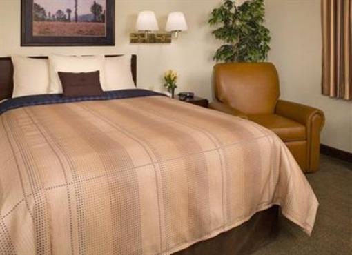 фото отеля Candlewood Suites Clearwater