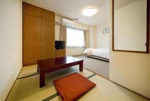 фото отеля Chisun Inn Umeda