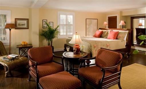фото отеля Elizabeth Pointe Lodge