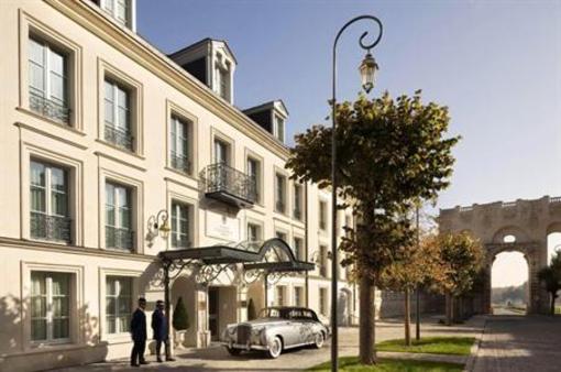 фото отеля Auberge Du Jeu de Paume Chantilly