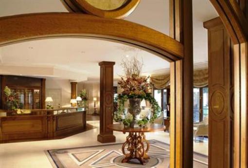 фото отеля Auberge Du Jeu de Paume Chantilly