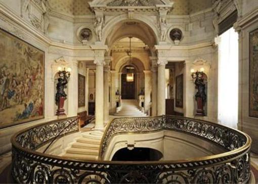 фото отеля Auberge Du Jeu de Paume Chantilly