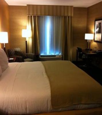 фото отеля Holiday Inn Express Arkadephia Caddo Valley
