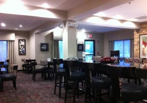 фото отеля Holiday Inn Express Arkadephia Caddo Valley