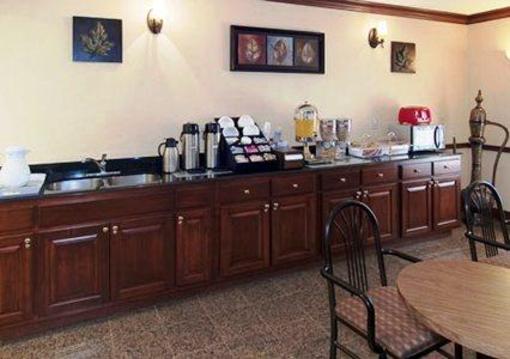 фото отеля Econo Lodge At Six Flags