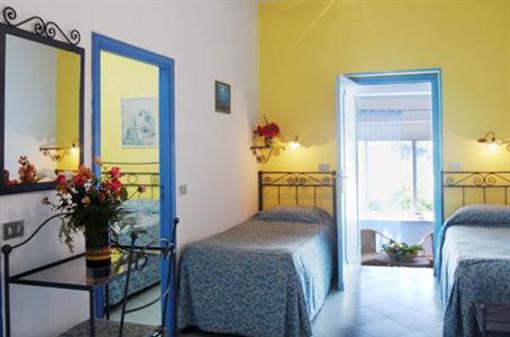 фото отеля Hotel Celeste Procida