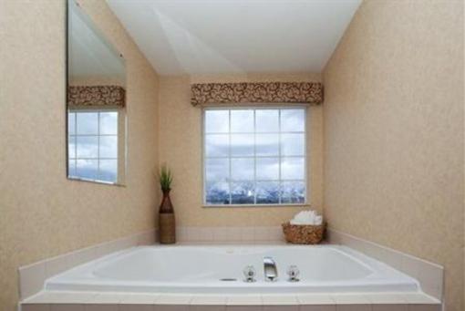 фото отеля Holiday Inn Express Layton I-15