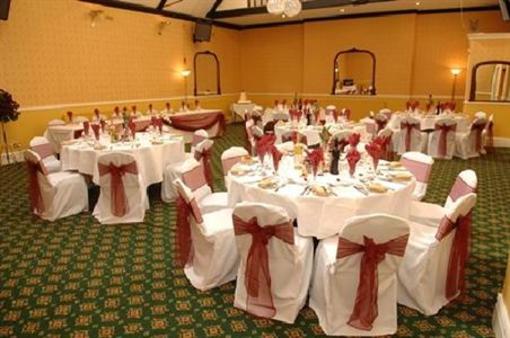 фото отеля Castle Hotel Neath