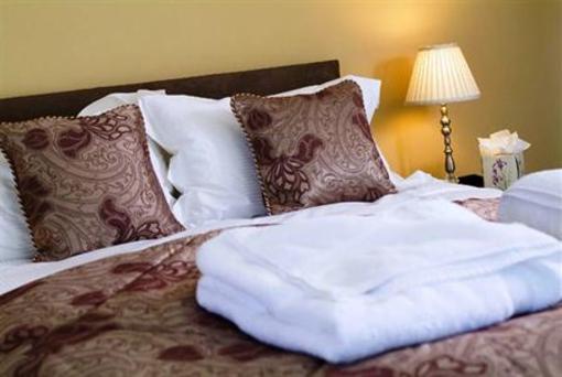 фото отеля Borrowdale Gates Hotel