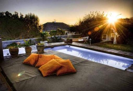фото отеля a'Vue Guesthouse Cape Town