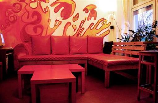 фото отеля Lette'm Sleep Hostel Berlin