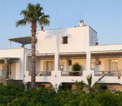 фото отеля Paros Apartments