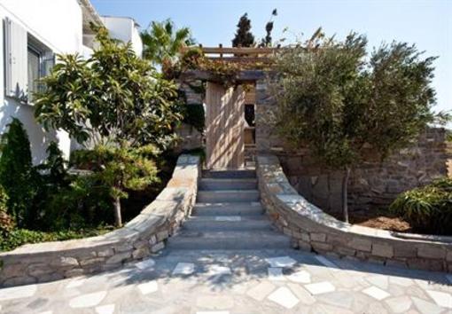 фото отеля Paros Apartments