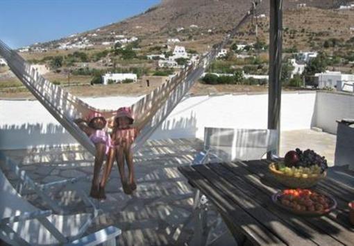 фото отеля Paros Apartments
