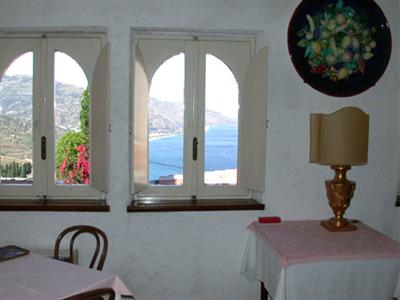 фото отеля Villa Fiorita Hotel Taormina