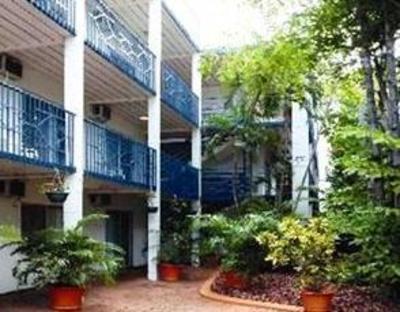 фото отеля Coconut Grove Holiday Apartments