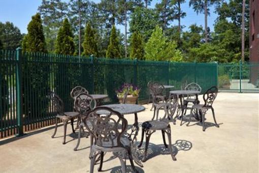 фото отеля Holiday Inn Express Hotel & Suites Birmingham (Alabama)