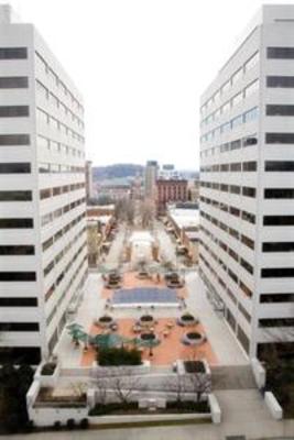 фото отеля Crowne Plaza Knoxville