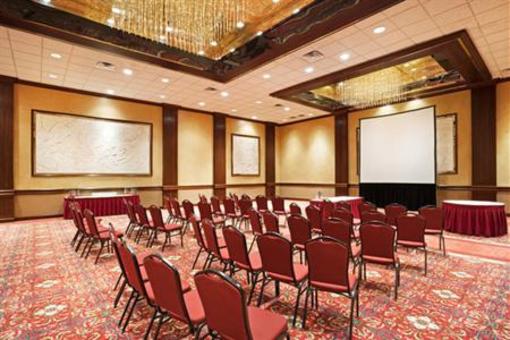 фото отеля Crowne Plaza Knoxville