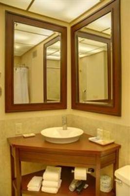 фото отеля Crowne Plaza Knoxville