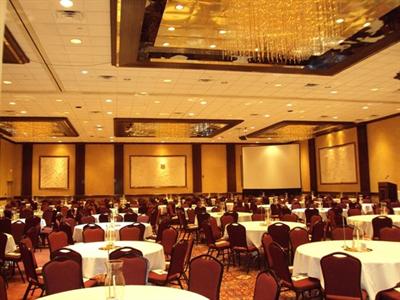 фото отеля Crowne Plaza Knoxville