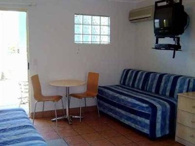 фото отеля Anchor Motel Noosa