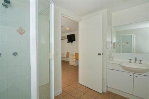 фото отеля Anchor Motel Noosa
