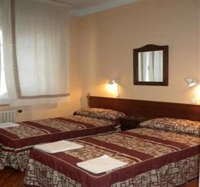 фото отеля Hostal San Martin Madrid