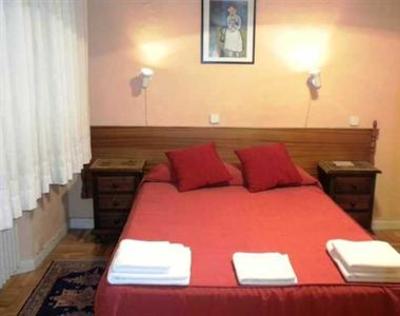 фото отеля Hostal San Martin Madrid