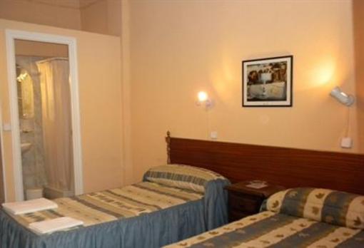 фото отеля Hostal San Martin Madrid