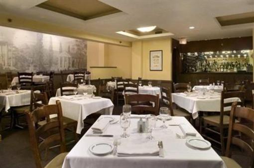 фото отеля DoubleTree by Hilton Hotel Washington DC - Silver Spring