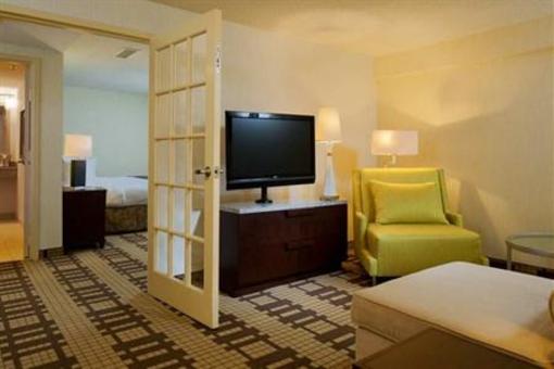 фото отеля DoubleTree by Hilton Hotel Washington DC - Silver Spring