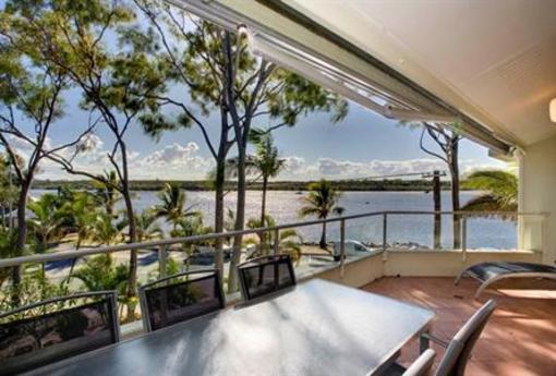 фото отеля Munna Beach Apartments