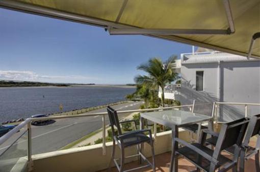 фото отеля Munna Beach Apartments