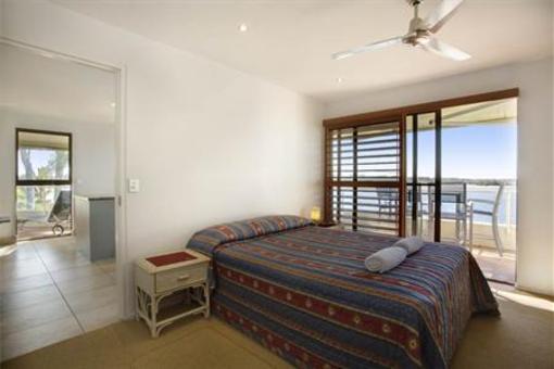 фото отеля Munna Beach Apartments