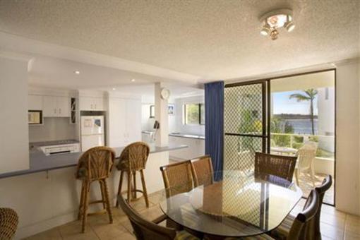 фото отеля Munna Beach Apartments