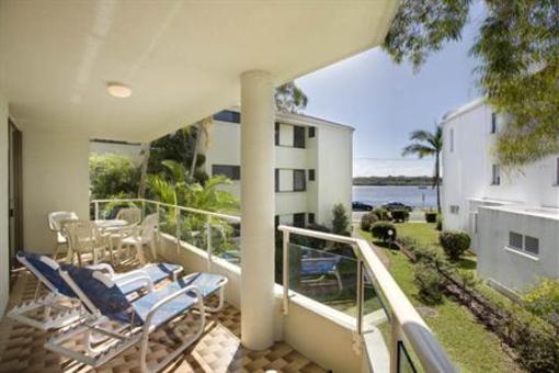 фото отеля Munna Beach Apartments