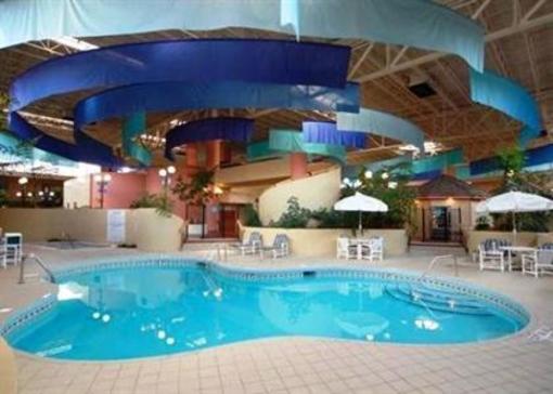 фото отеля Econo Lodge Conference Center Tampa