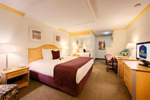 фото отеля BEST WESTERN PLUS Oakland Park Inn