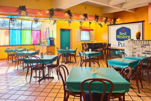 фото отеля BEST WESTERN PLUS Oakland Park Inn