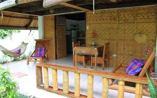 фото отеля Alumbung Tropical Living