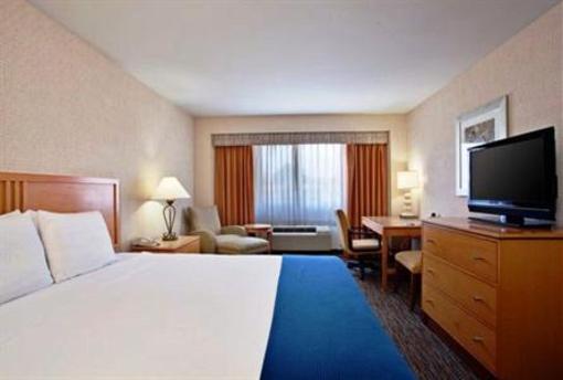 фото отеля Holiday Inn Express Newport Beach