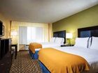 фото отеля Holiday Inn Express Newport Beach