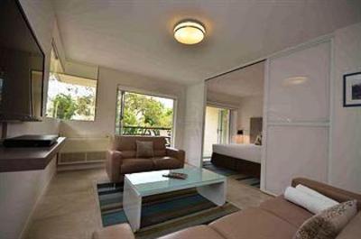 фото отеля Saks on Hastings Holiday Apartments Noosa