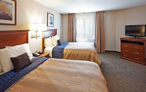 фото отеля Candlewood Suites East Merril Road