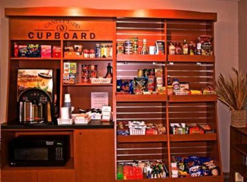 фото отеля Candlewood Suites East Merril Road