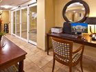 фото отеля Candlewood Suites East Merril Road