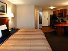 фото отеля Candlewood Suites East Merril Road