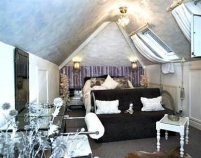фото отеля Aphrodites Hotel Bowness-on-Windermere