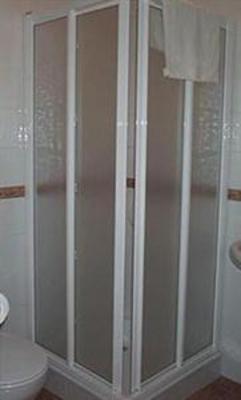 фото отеля Hostal El Yunque Conil de la Frontera